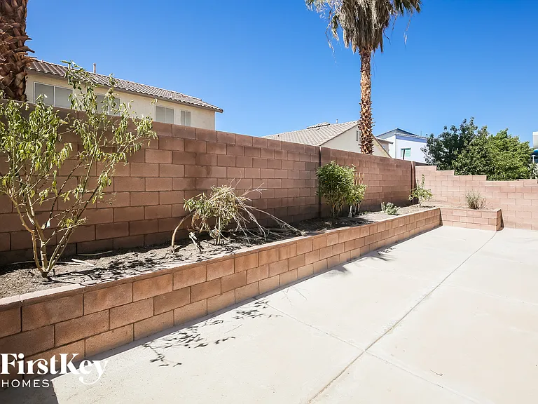 7671 Almond Blossom Ct — Photo 14