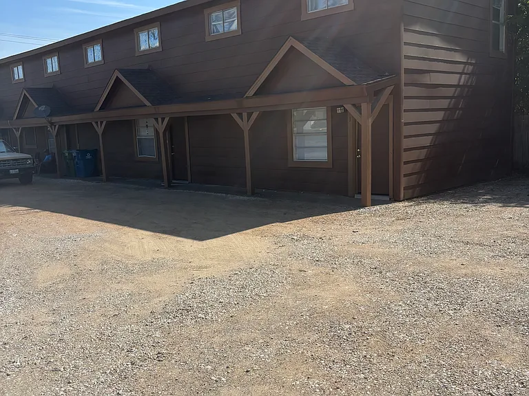 204 Acker St #1 — Photo 1