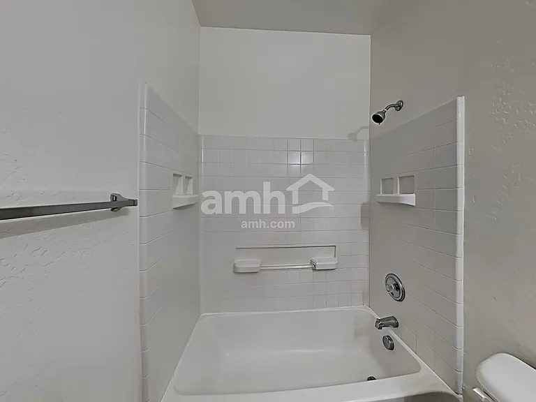 16600 N 176th Ln — Photo 19