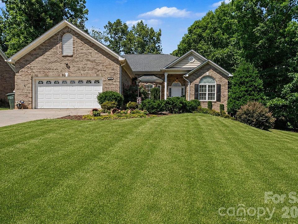 1st image of 3563 Wandering Ln NE #33