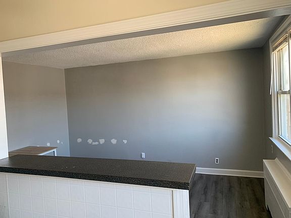 4th image of 6633 Walker St Floor 2