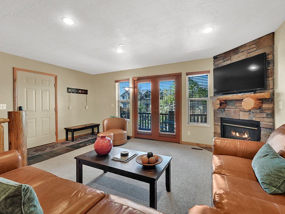 1st image of 5060 E Lake View Dr #1111