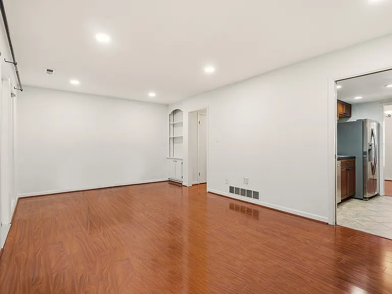 2505 Patriot Way #D — Photo 6