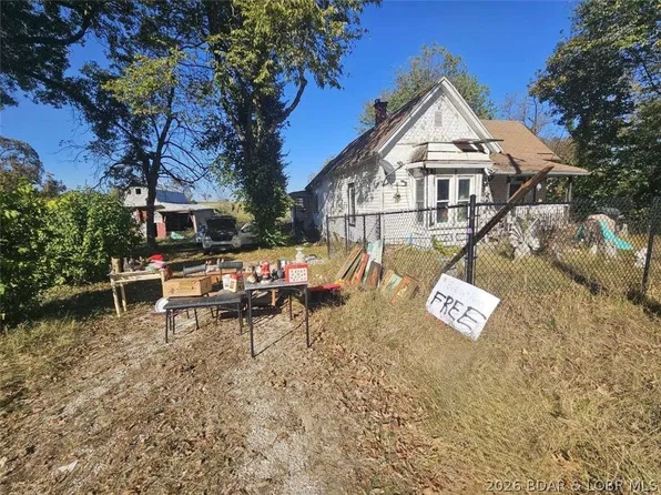 555 Main St, Olean, MO 65064