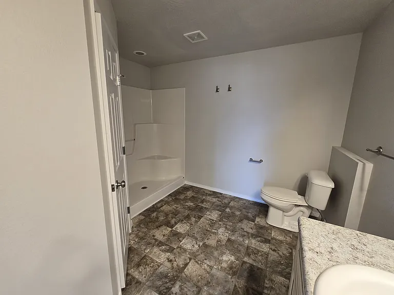 5731 W David St — Photo 6