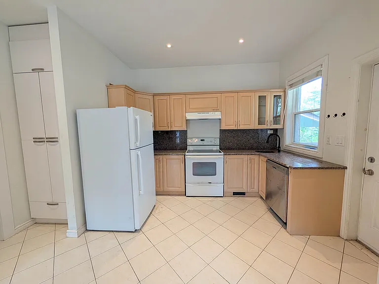 54 West Ave N #2 — Photo 8