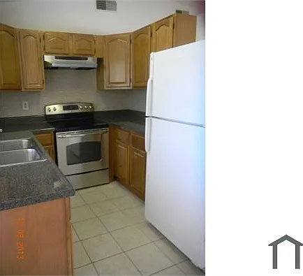 3044 Lecanto St — Photo 5