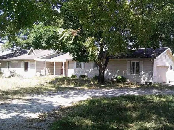 3905 W Farm Rd #2, Brighton, MO 65617