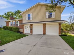5486 Corkhill Dr, Dayton, OH 45424