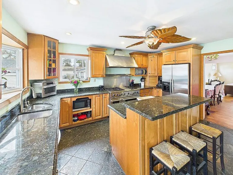 675 Mantoloking Rd — Photo 30