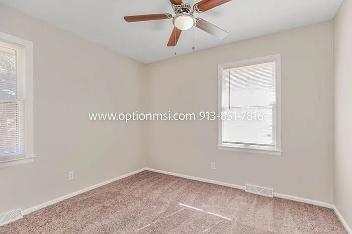 8006 E 118th Ter — Photo 20