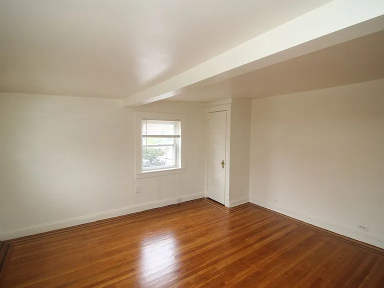 912 Saint Paul St. — Photo 7
