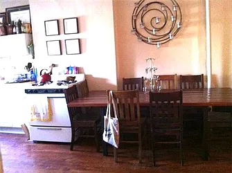 Rented by R New York