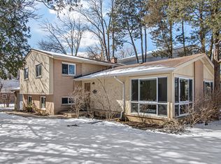 1338 McDaniels Ave, Highland Park, IL