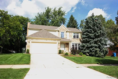 193 Saxon Ct Photo 1