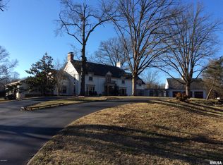 1221 Wilshire Dr, Mount Vernon, IL 62864