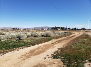 21400 Wren St, Apple Valley, CA 92308