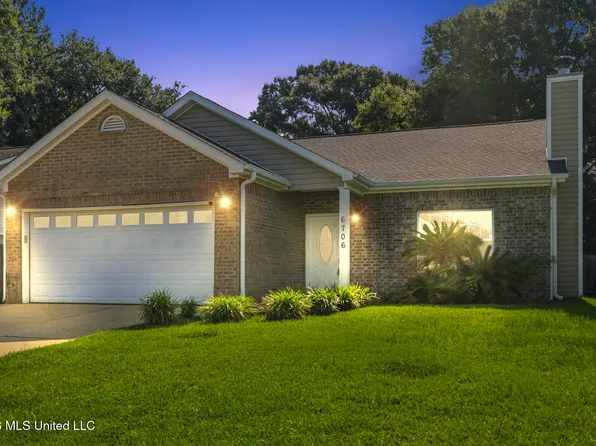 6706 Rue Mornay S, Biloxi, MS 39532