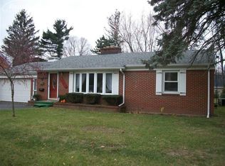 505 N McKinley Rd, Flushing, MI 48433