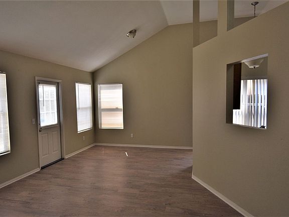 2nd image of 7409 Eucalyptus Dr