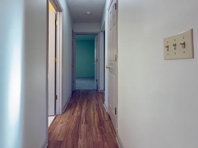 450 Rhododendron Ln — Photo 5