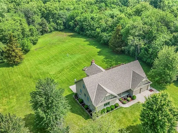 25908 NE Colbern Rd, Lees Summit, MO 64086