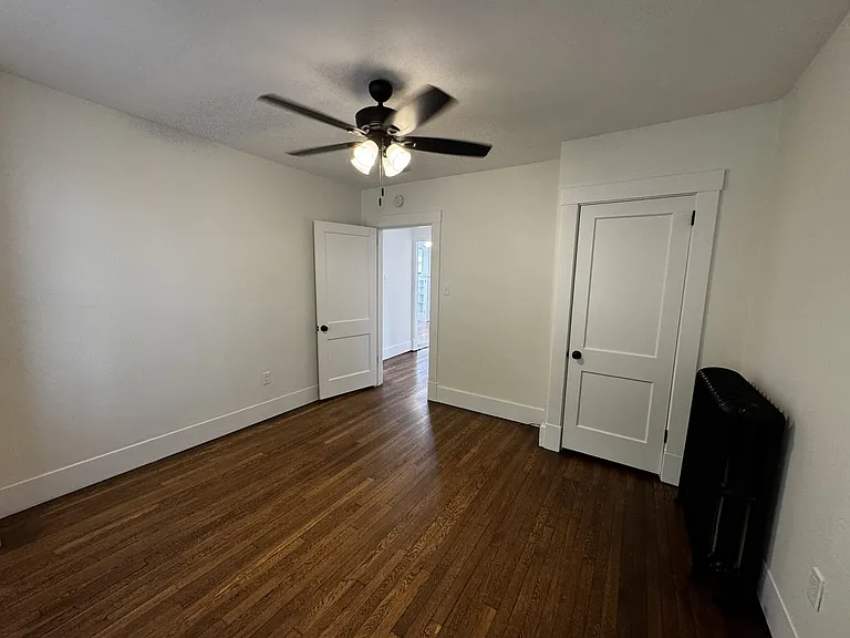 2975 Belrose Ave #1 — Photo 11