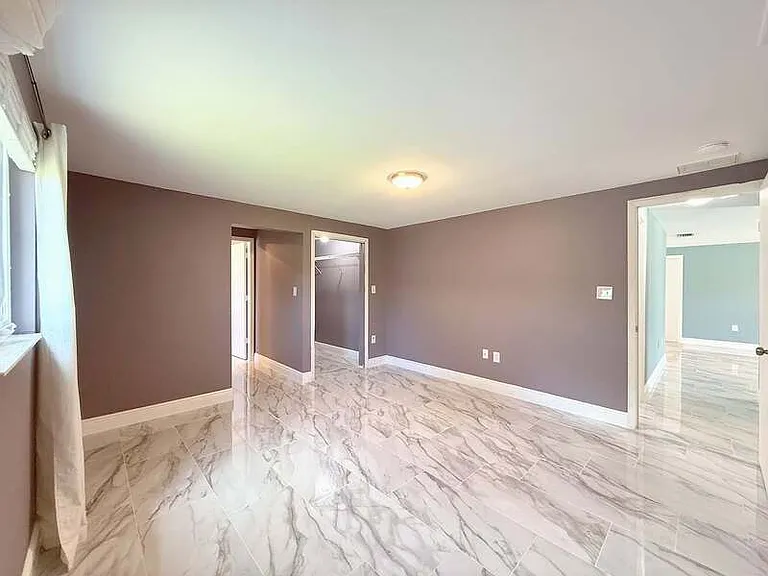 2055 Hyatt Dr — Photo 16
