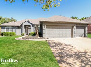 3624 Huntsman Rd, Edmond, OK 73003