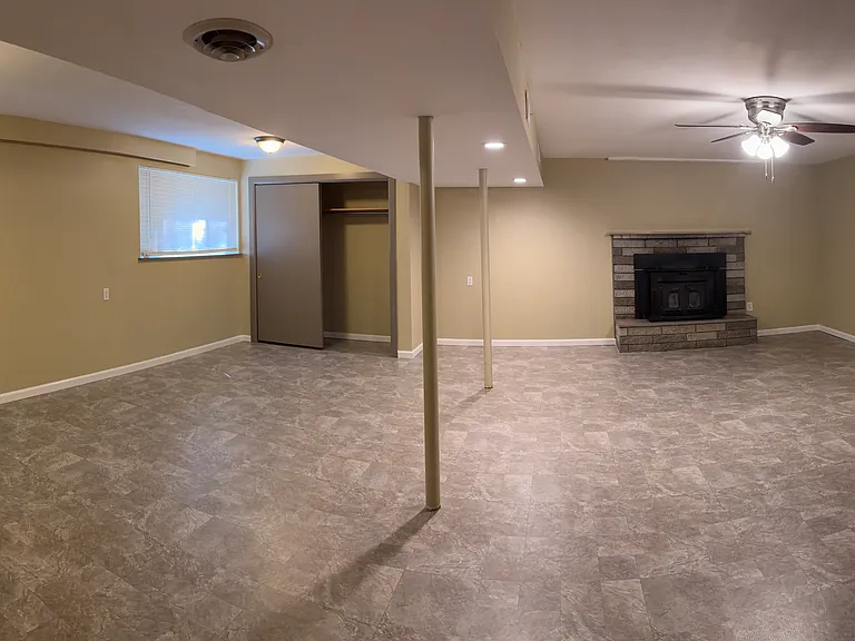 4913 Mandalay Rd — Photo 18