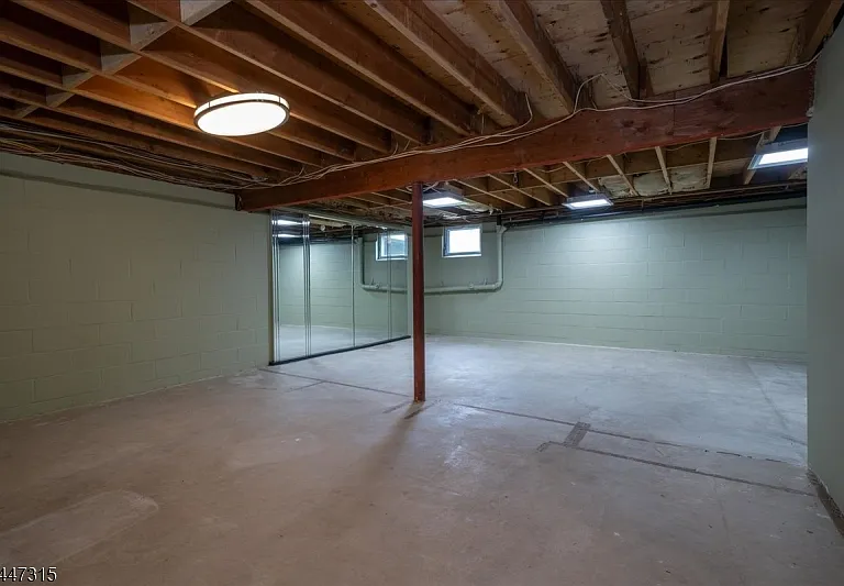 9 Carriage Ln — Photo 47