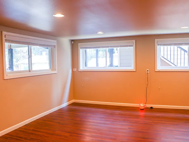 Marine View Dr SW — Photo 6