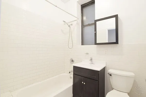 Rented by Halstead Real Estate | media 24