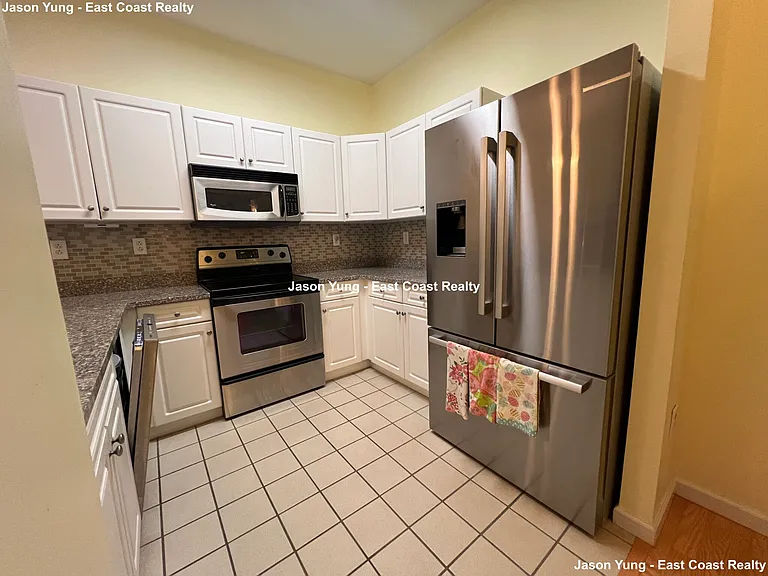 1 Cityview Ln #108 — Photo 6