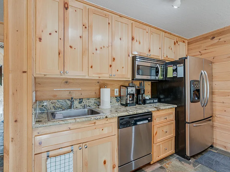 115 Tramway Dr — Photo 25