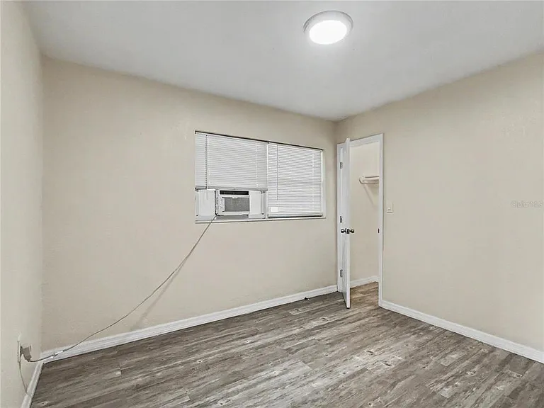 11 Harvard Ave — Photo 15