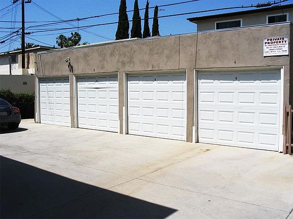 5th image of 8537 Cashio St #8539-1/2