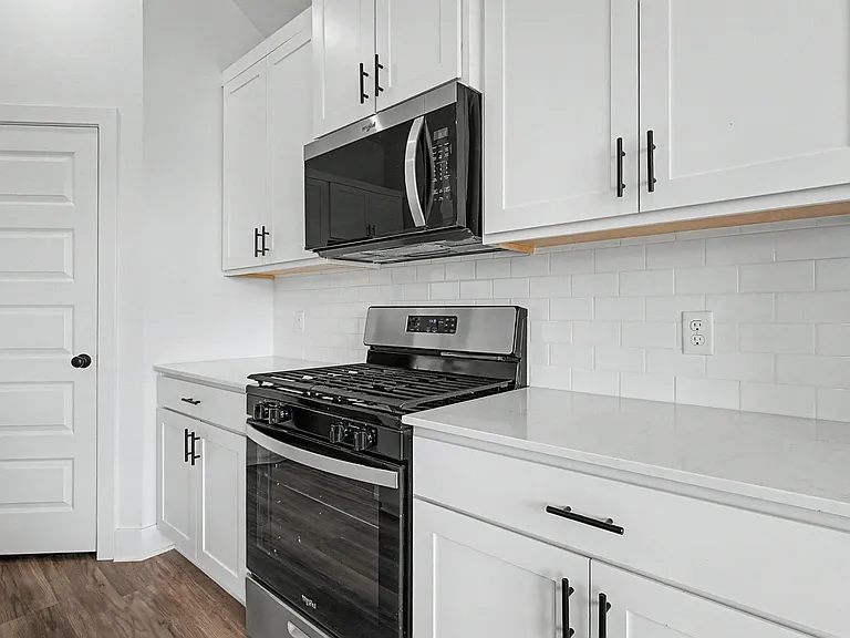 407 W Taverner Xing — Photo 7