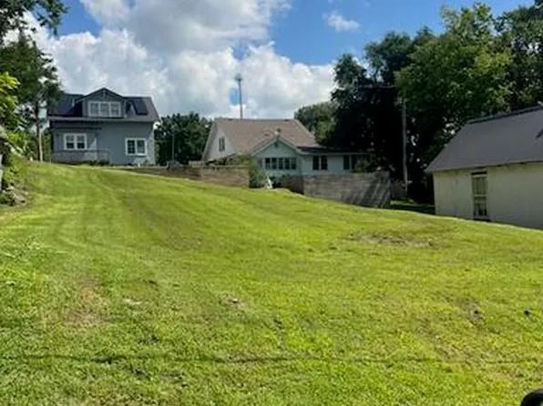 206 W Beaver St, Anderson, MO 64831
