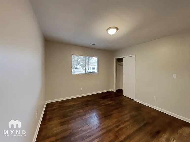 4813 Court M — Photo 9