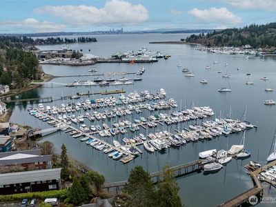 141 Parfitt Way SW #C-44, Bainbridge Island, WA, 98110