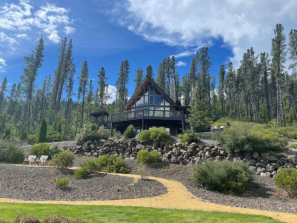 4612 W A Barr Rd, Mount Shasta, CA 96067 Zillow