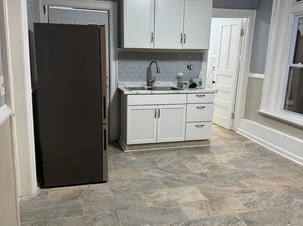 236 Massachusetts Ave #5, Buffalo, NY 14213