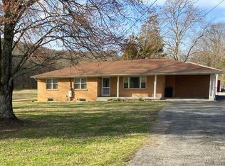 3841 Sugar Grove Valley Rd, Harriman, TN 37748