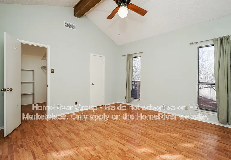 8823 Wellesley Manor Dr — Photo 6
