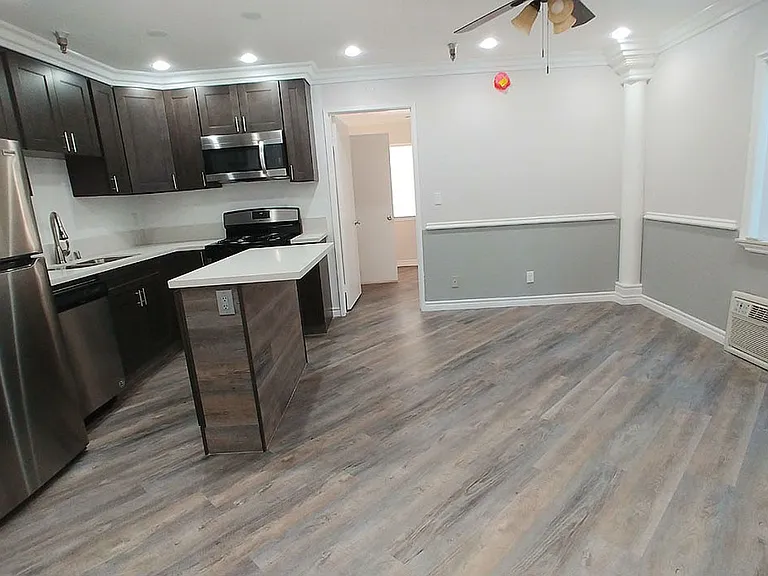 Five Star Suites — Photo 53