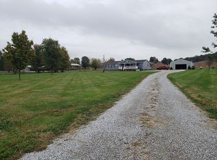 7730 Haynes Station Rd, Whitesville, KY 42378