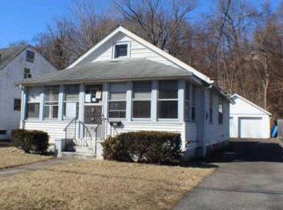 13 Richard St, Sloatsburg, NY 10974