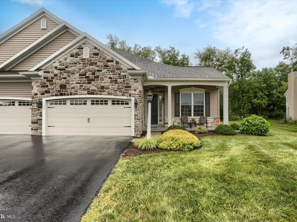 226 Carmella Dr, Mechanicsburg, PA 17050