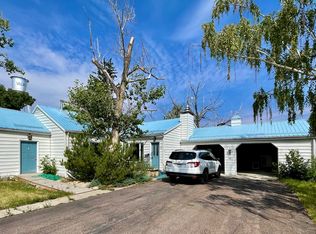 301 Illinois Ave, Valier, MT 59486